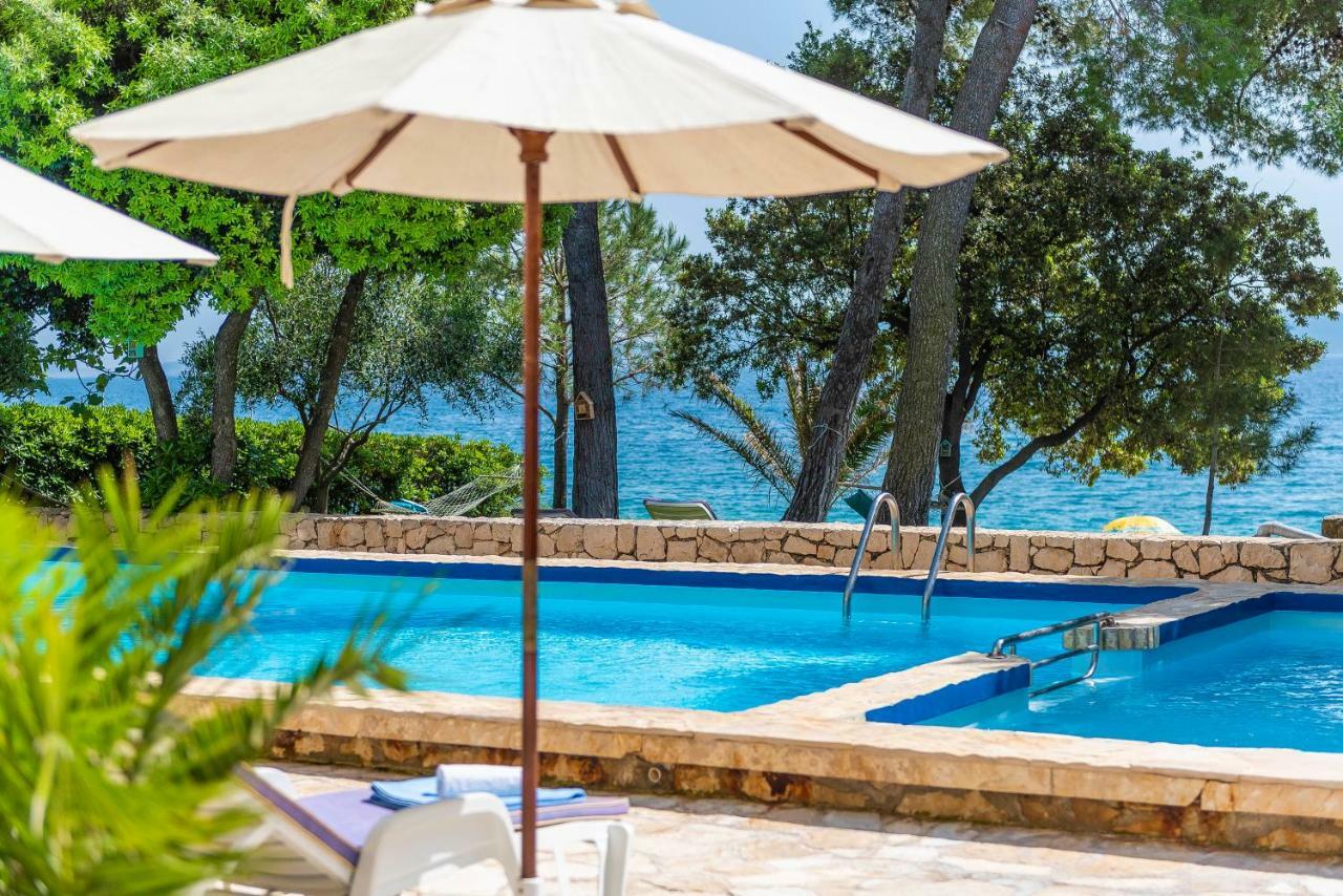 פטרצ'אנה Villa Nela מראה חיצוני תמונה