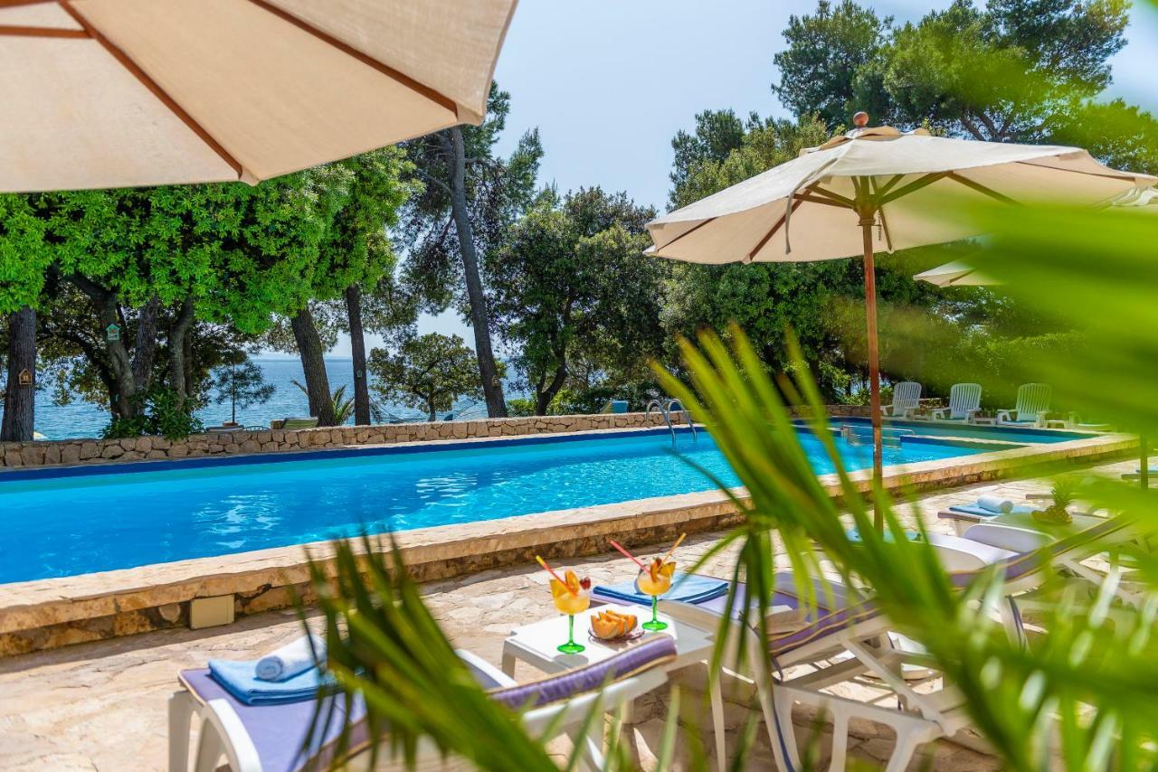 פטרצ'אנה Villa Nela מראה חיצוני תמונה