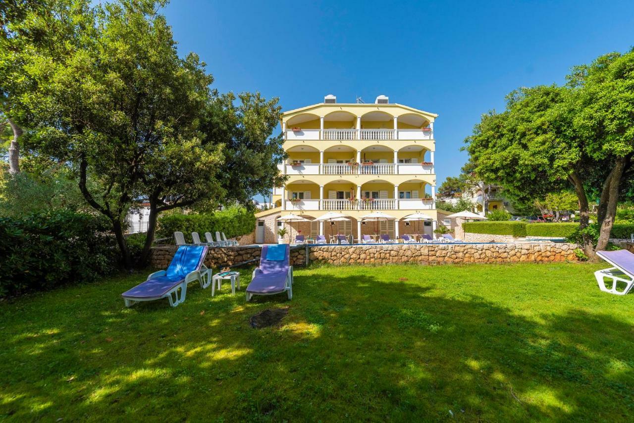 פטרצ'אנה Villa Nela מראה חיצוני תמונה