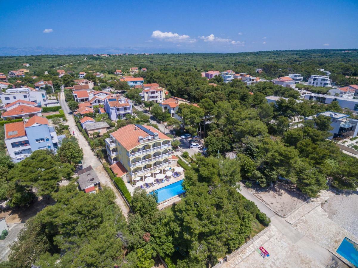 פטרצ'אנה Villa Nela מראה חיצוני תמונה